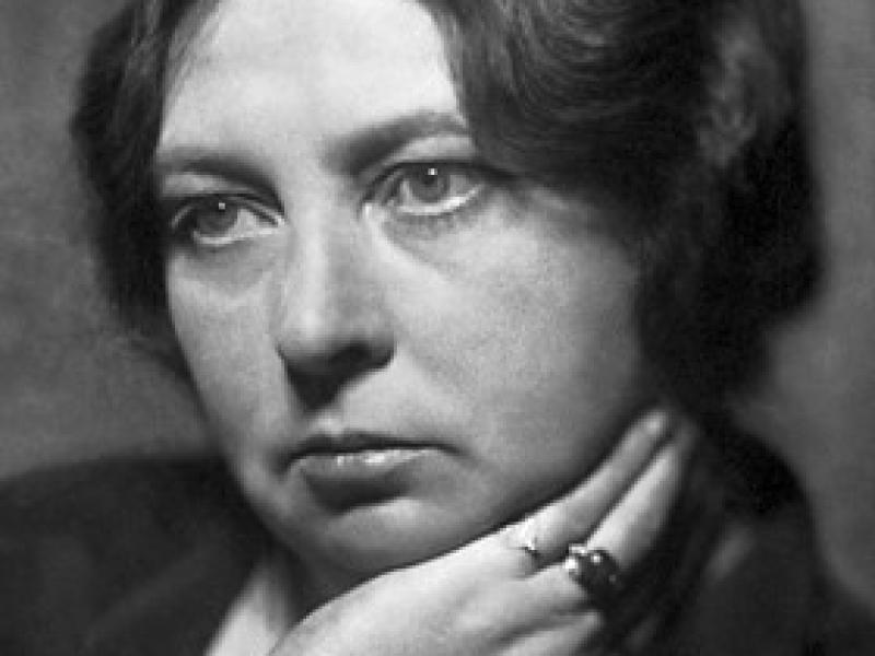 portrætfoto af Sigrid Undset